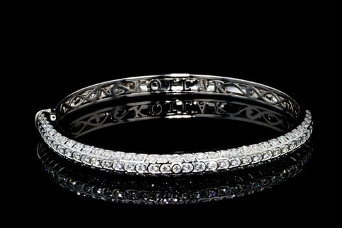 Bracelets Artisan Pave' Diamond Bangle