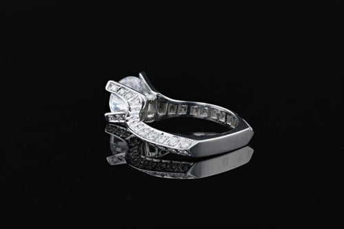 Sculpted Split Shank Pave' Ring