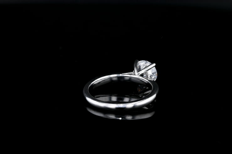 Classic 4 Prong Tapered Solitaire