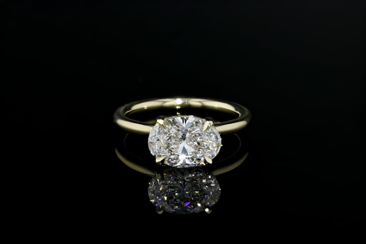East West Oval Solitaire
