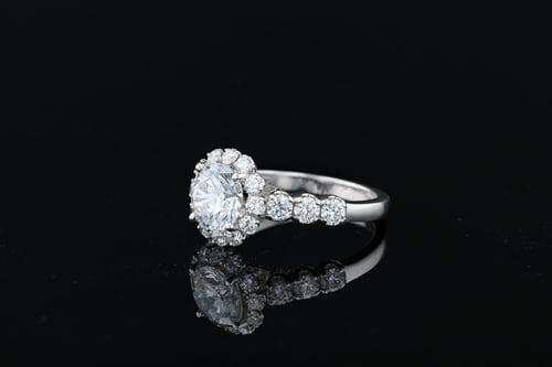 Flower Diamond Halo Ring