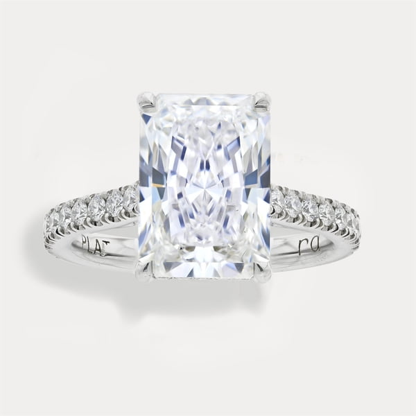 Radiant Hidden Halo Pavé