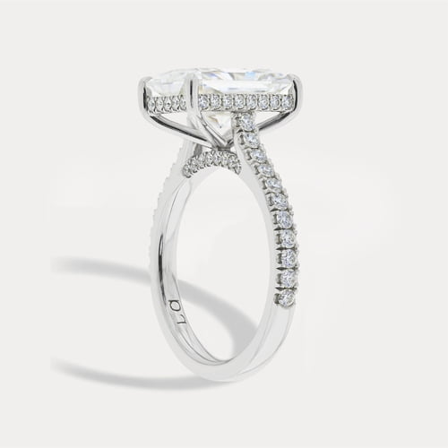 Radiant Hidden Halo Pavé view 3