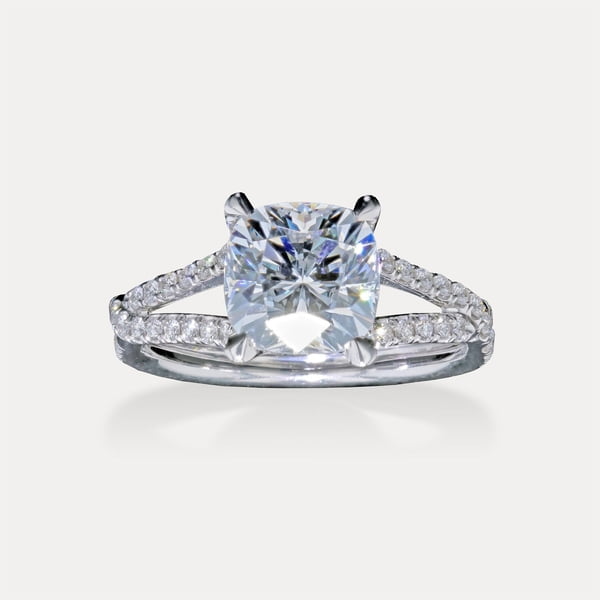 Cushion Split Shank Pavé