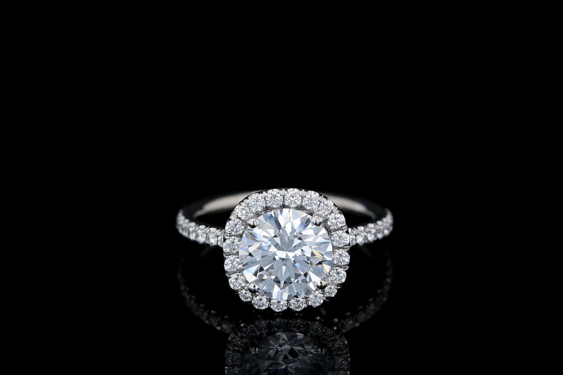 14K Round Diamond Star Burst Halo Engagement Ring – American Ring Source