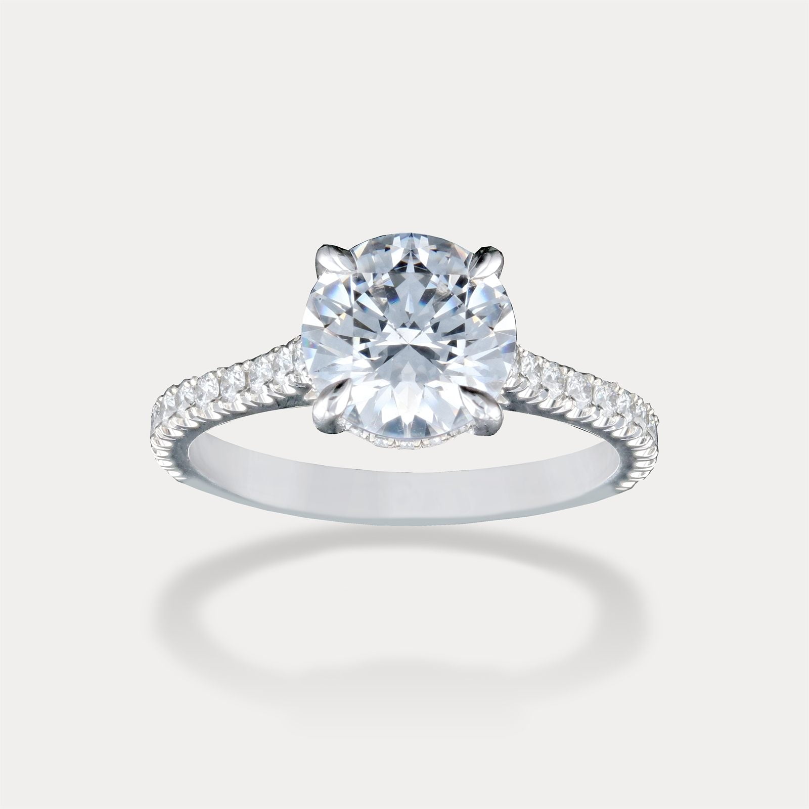Round Solitaire French Pavé