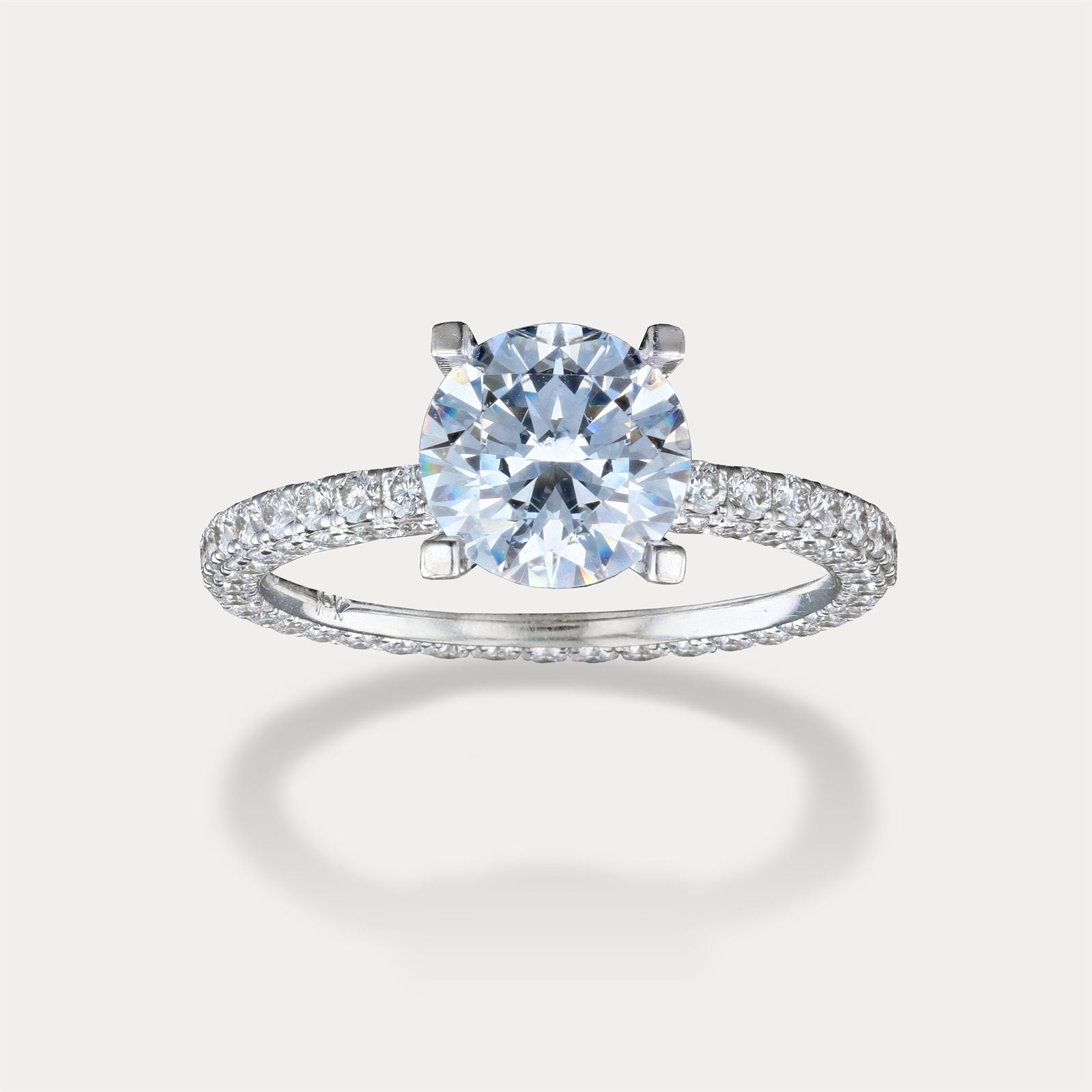 Round Solitaire Thin Pavé