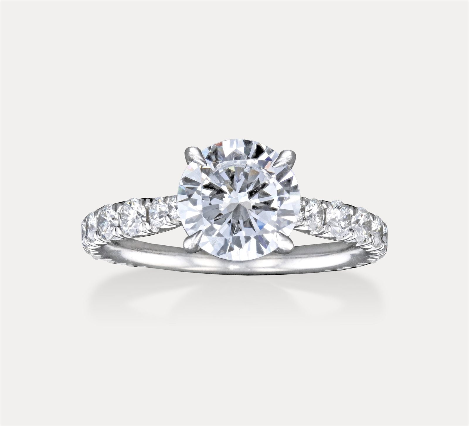 Round Graduated Shared Prong