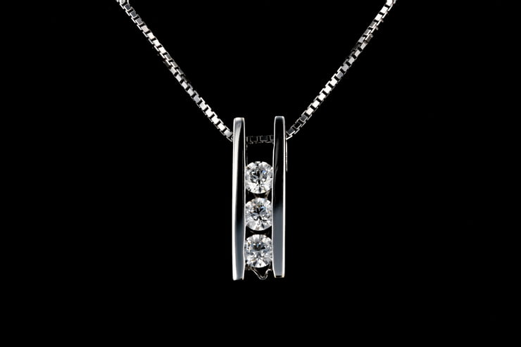 Medium Three Stone Diamond Bar Pendant