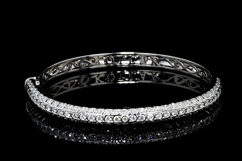 Artisan Pave' Diamond Bangle