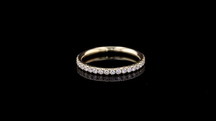 Classic U Set Pave Wedding Band Set