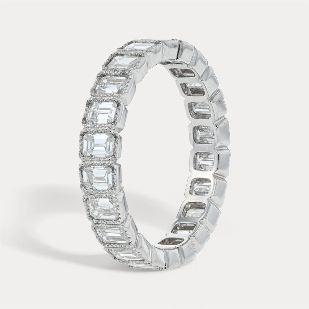 Vintage Emerald-Cut Diamond Band
