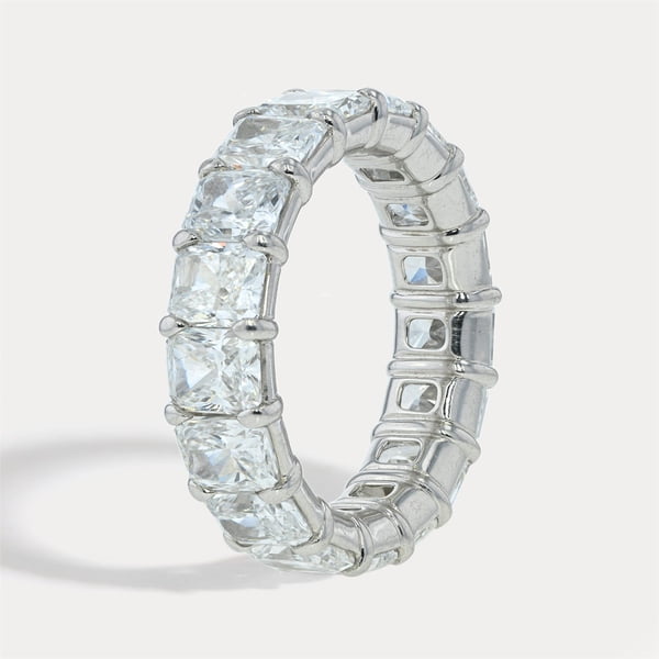 Round and Baguette Diamond Band