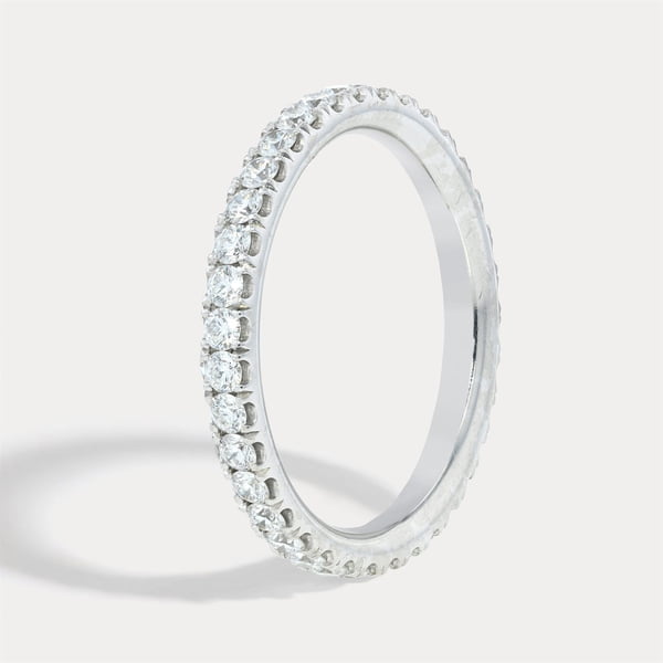 Classic Round Diamond Band