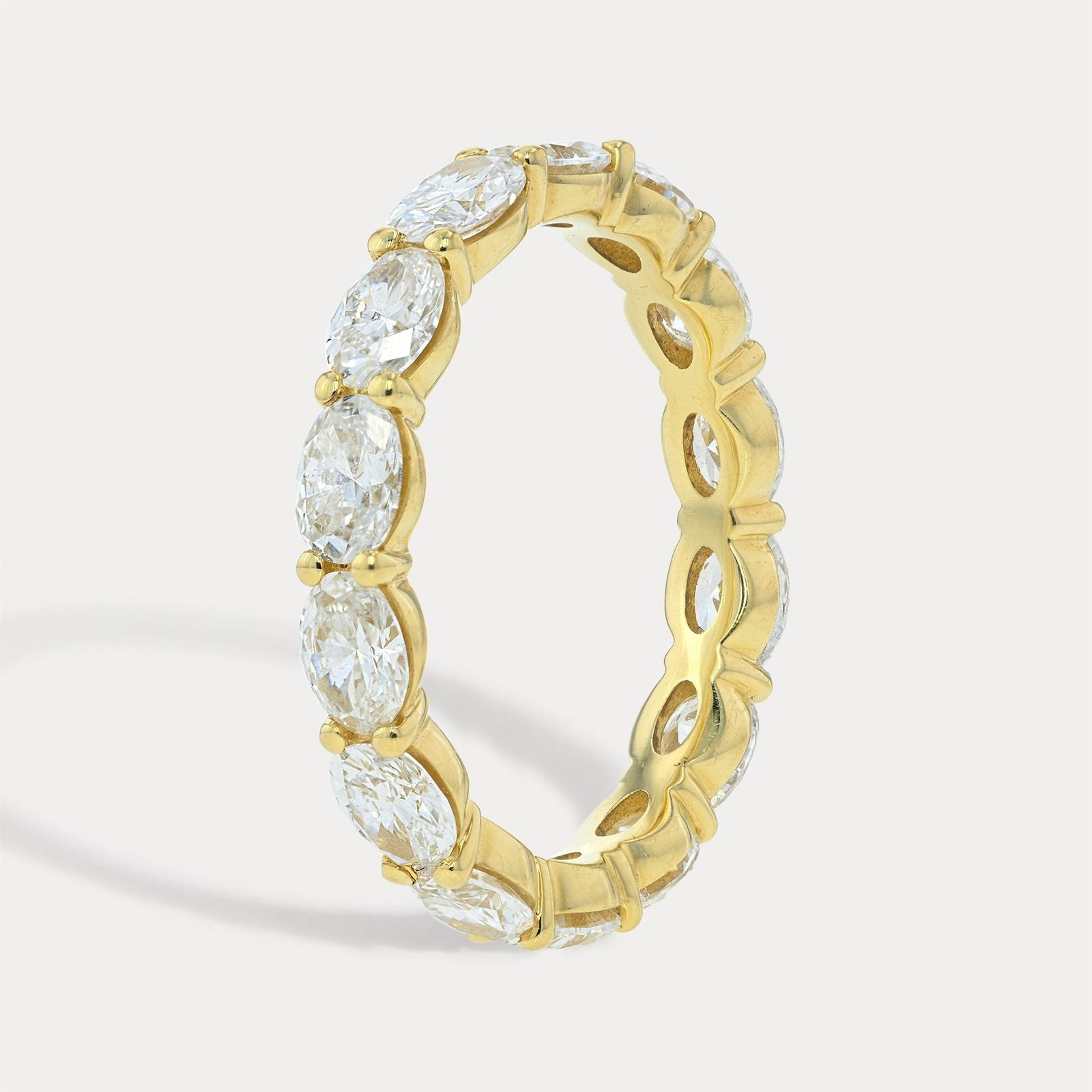 Yellow Gold Scalloped Diamond Band