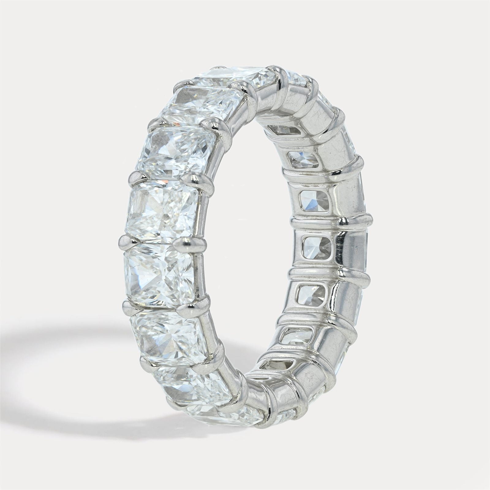 Round and Baguette Diamond Band