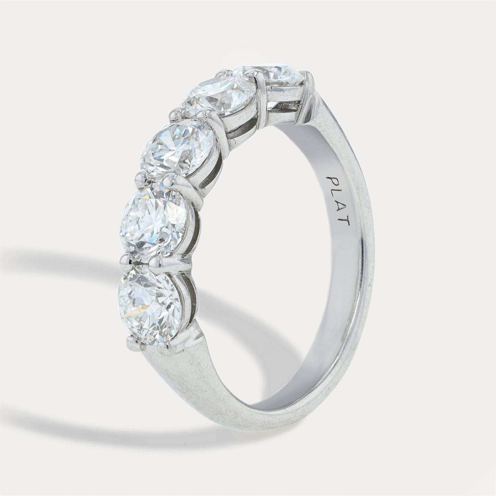 Scalloped Diamond Band